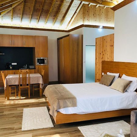 Amu- Apartamentos Misterios Da Urzelina Экстерьер фото