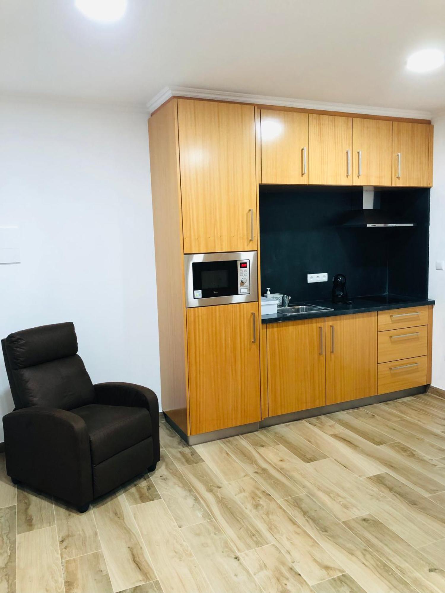 Amu- Apartamentos Misterios Da Urzelina Экстерьер фото